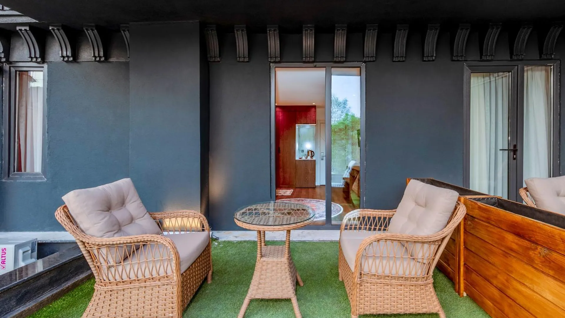 Istanbul Old City Topkapi Porta Romanos Hotel Ottoman Heritage