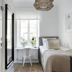 Wow, Foereningsgatan 9 2*, Göteborg Sverige