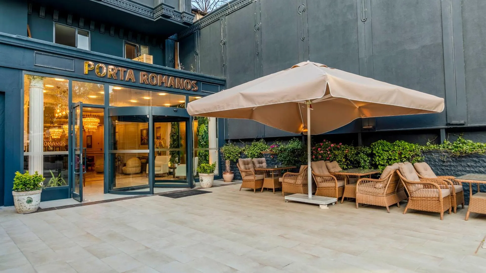 Istanbul Old City Topkapi Porta Romanos Hotel Ottoman Heritage