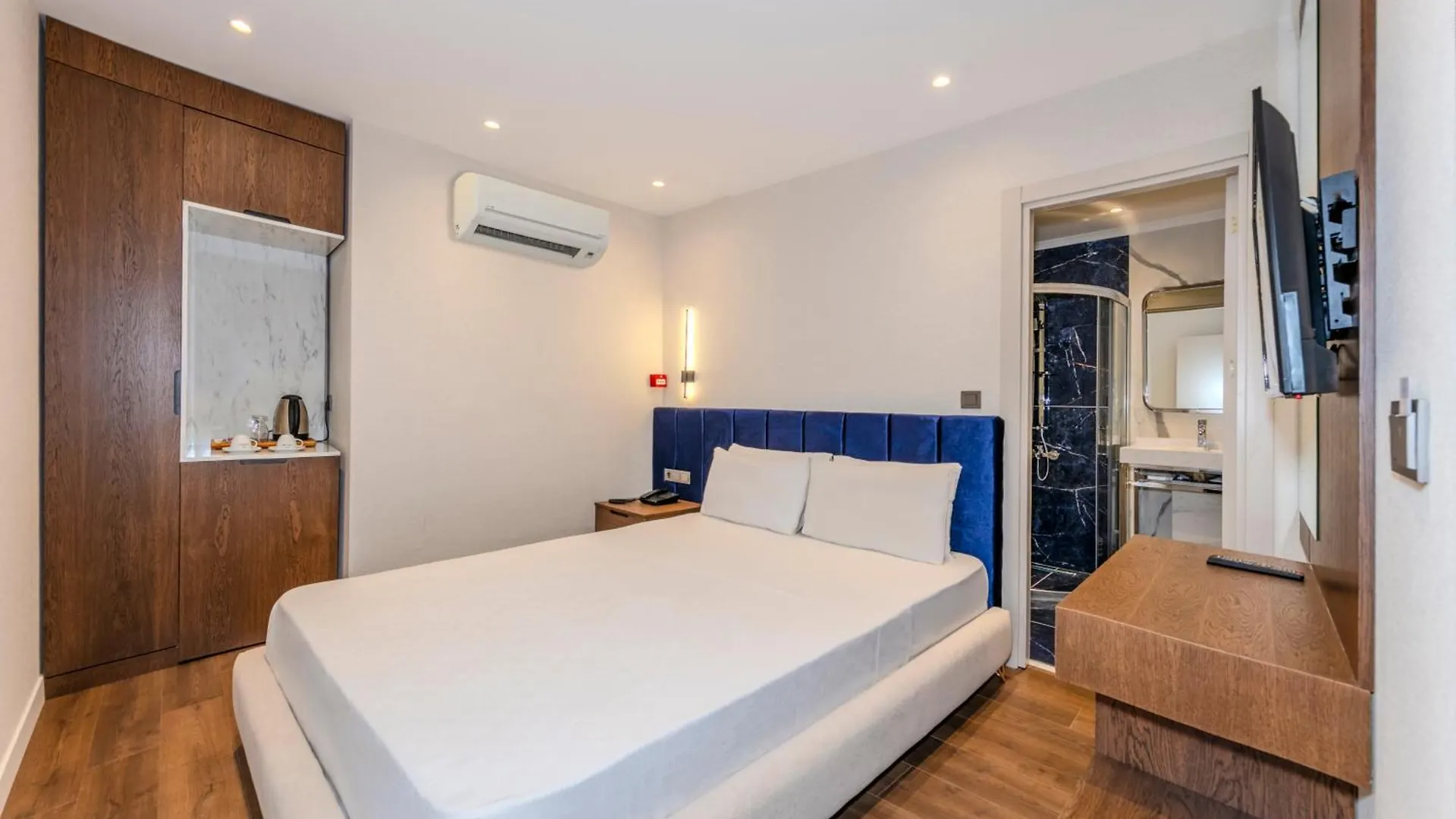 Istanbul Old City Topkapi Porta Romanos Hotel Ottoman Heritage